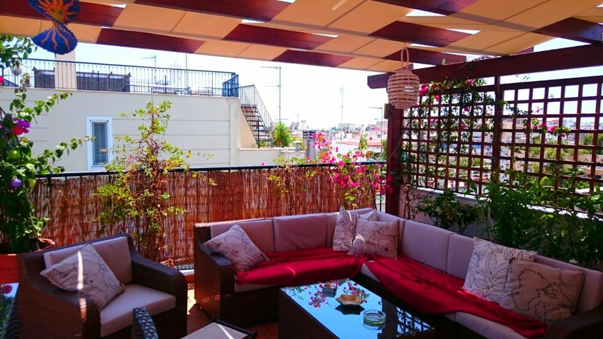 Elegant Apartment In Acropolis With Roof Garden เอเธนส์ ภายนอก รูปภาพ